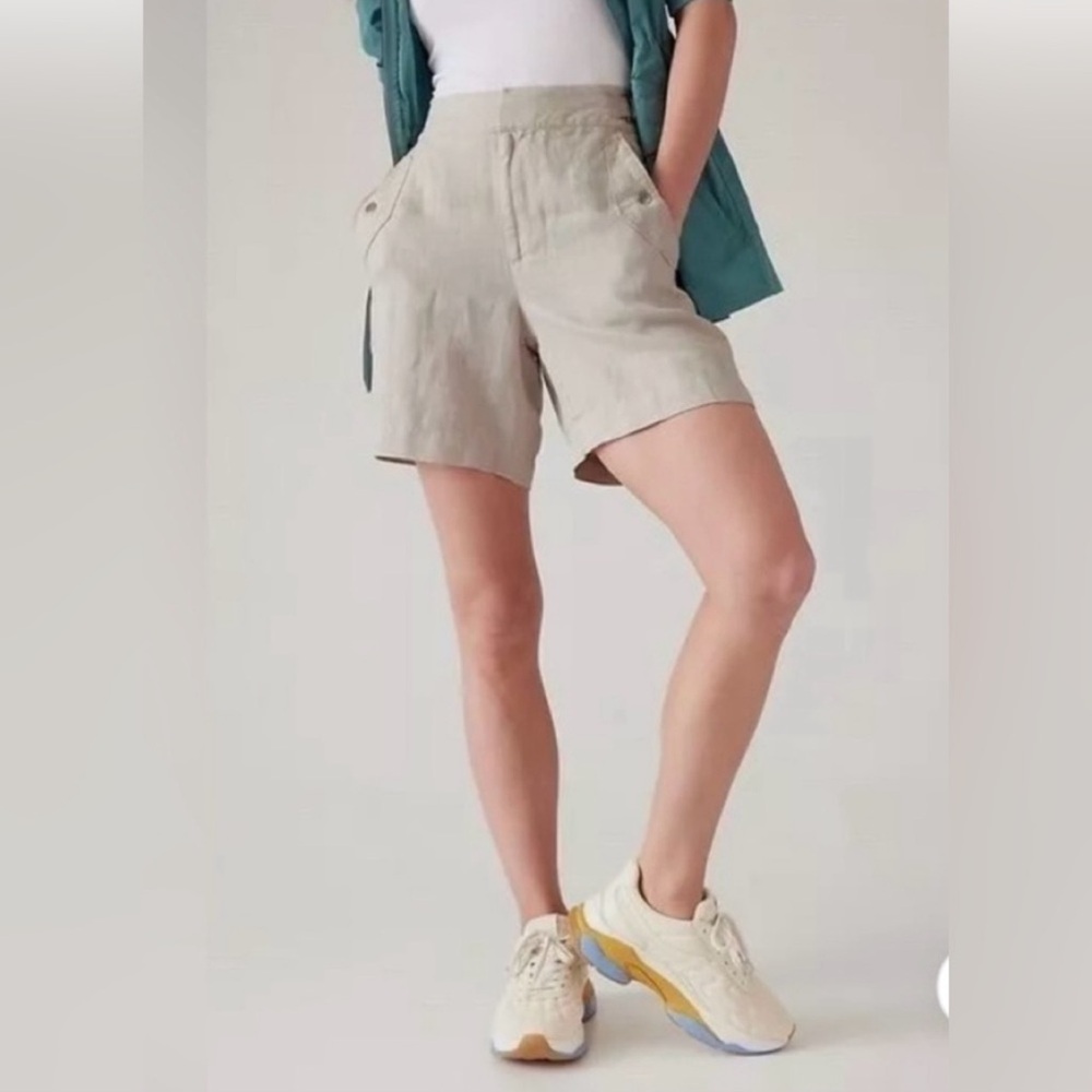 Athleta Voyager Linen Short Size 22 NWT Cream Athleisure Hiking Short
